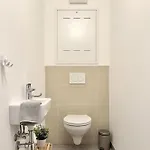 דירה Zentrales, Klimatisiertes Naehe Spital & Fh *