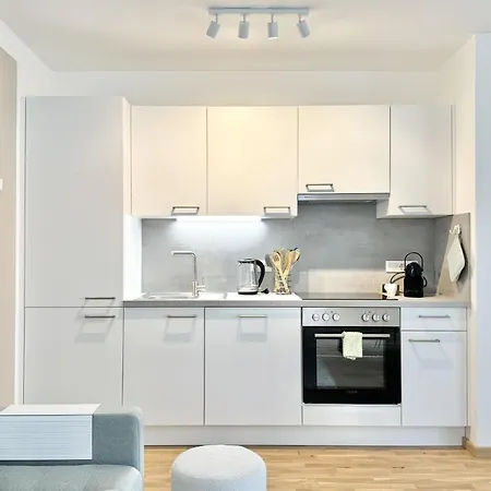 Klimatisiertes Im Dachgeschoss Appartement