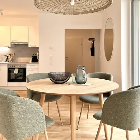 Klimatisiertes Im Dachgeschoss * Wiener Neustadt