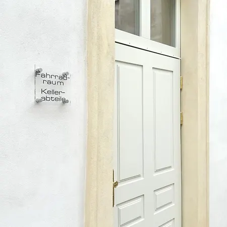 Appartement Klimatisiertes Im Dachgeschoss *