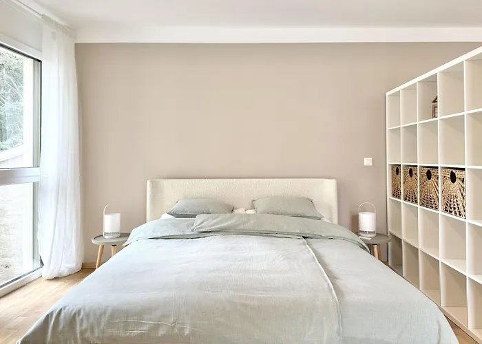 Zentrales, Klimatisiertes Naehe Spital & Fh Apartment Wiener Neustadt